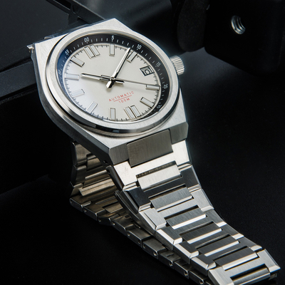 Stainless Steel Strap Case 40mm Automatic Mechanical Watch Sapphire Glass Waterproof BGW9 Mechanical Watch